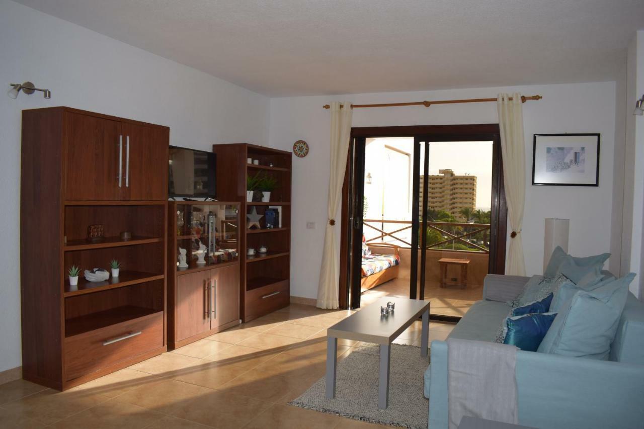 דירות לוס כריסטיאנוס Sunny Summerland Los Cristianos, Ap With City And Ocean View מראה חיצוני תמונה